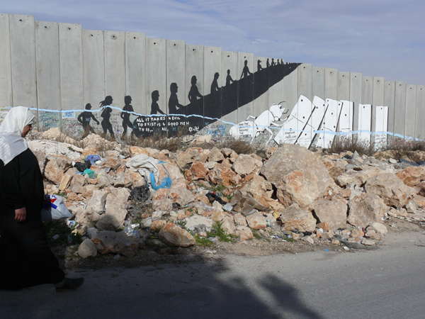 025-018-isr2009-01-28 656